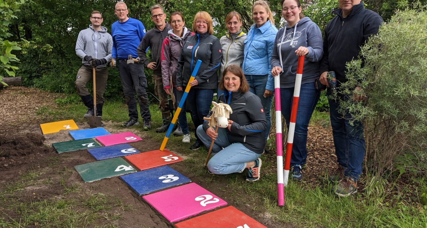 Teamwork schafft neue Spielmöglichkeiten: Caritas und GWG arbeiten für Kita zusammen