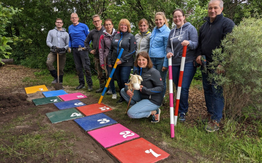 Teamwork schafft neue Spielmöglichkeiten: Caritas und GWG arbeiten für Kita zusammen