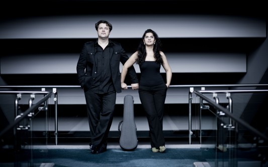 Tief berührend und humorvoll: Auf Einladung des Kulturvereins Gifhorn spielt das Parfenov Duo am 20. März im Schloss