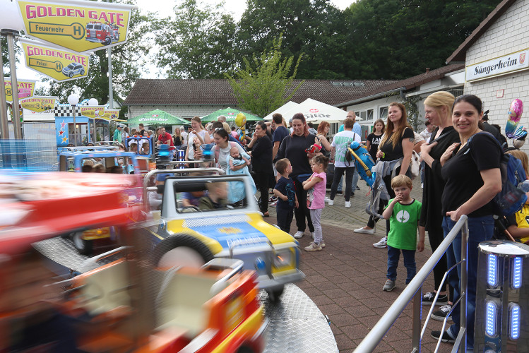 Torwand, Slackline und viel Süßes für die Jüngsten: Das war der Schützenfest-Samstag mit dem großen Kinderschützenfest