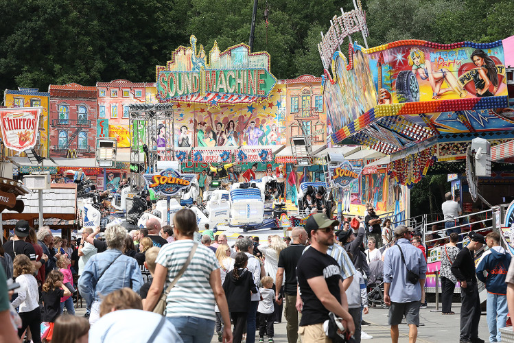 Torwand, Slackline und viel Süßes für die Jüngsten: Das war der Schützenfest-Samstag mit dem großen Kinderschützenfest