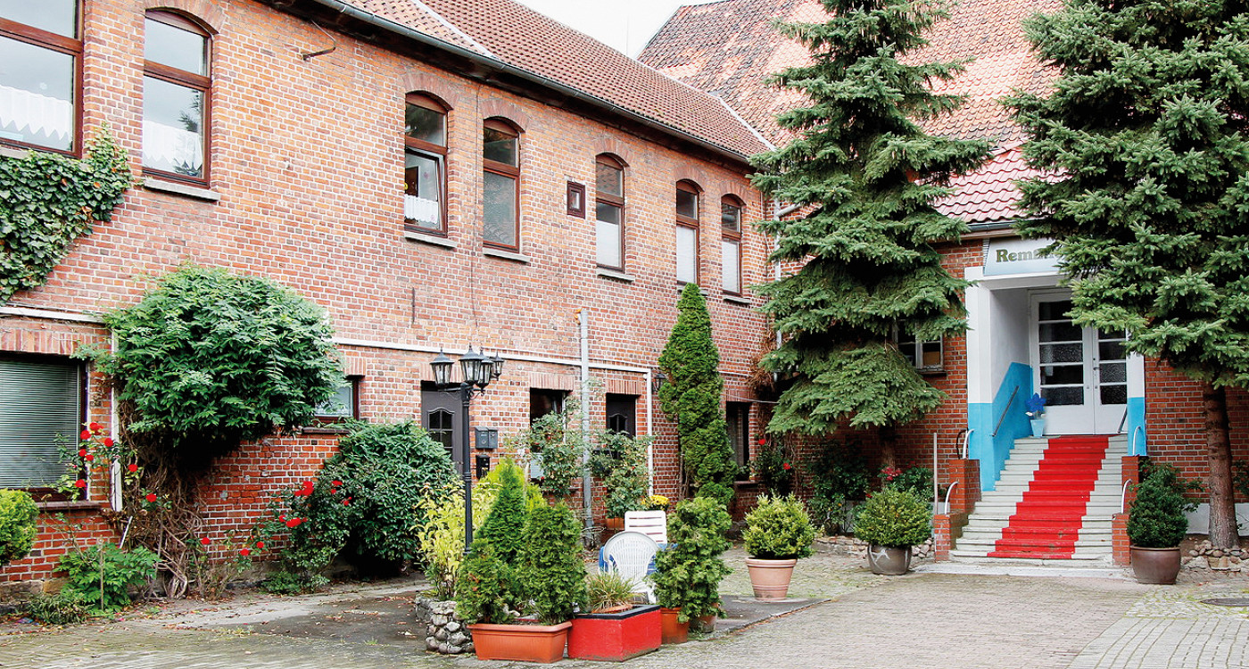 Travestie und Tango - Heißer Herbst in Bromer Kulturstätte Remmler Hof