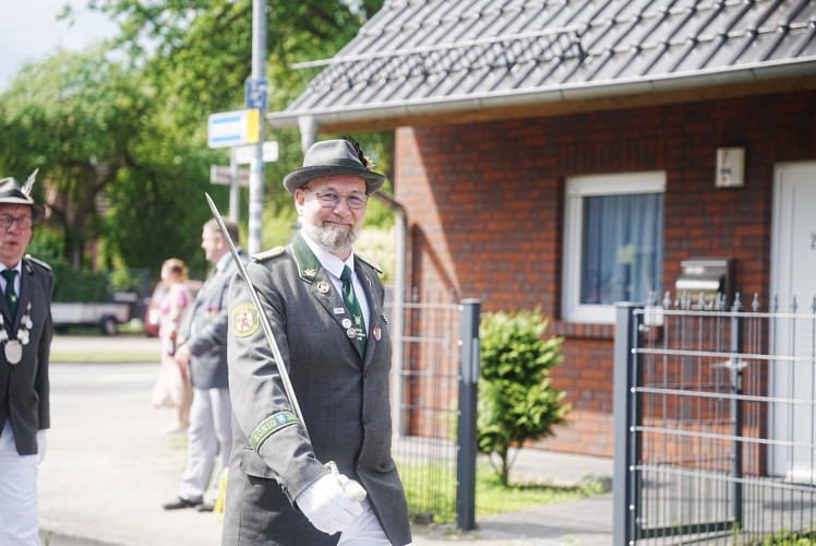 Trotz Tropenhitze beste Laune beim Gifhorner Schützenfest: KURT zeigt Euch die schönsten Bilder des Freitagsumzugs