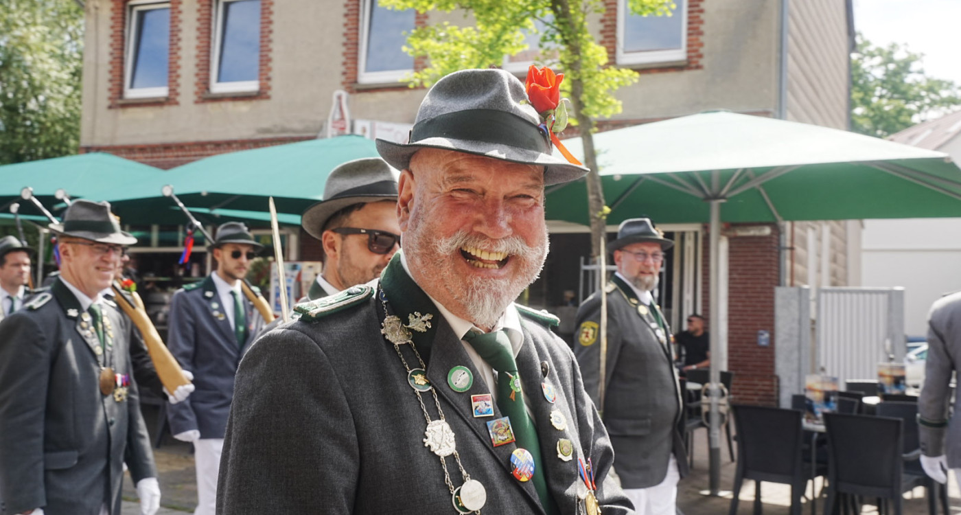 Trotz Tropenhitze beste Laune beim Gifhorner Schützenfest: KURT zeigt Euch die schönsten Bilder des Freitagsumzugs
