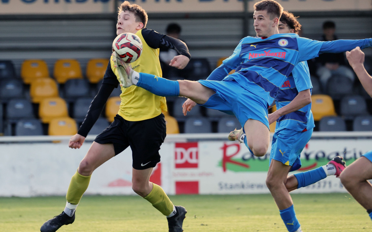 U17-Fußballer des MTV Gifhorn in Liga und Pokal auf Titelkurs