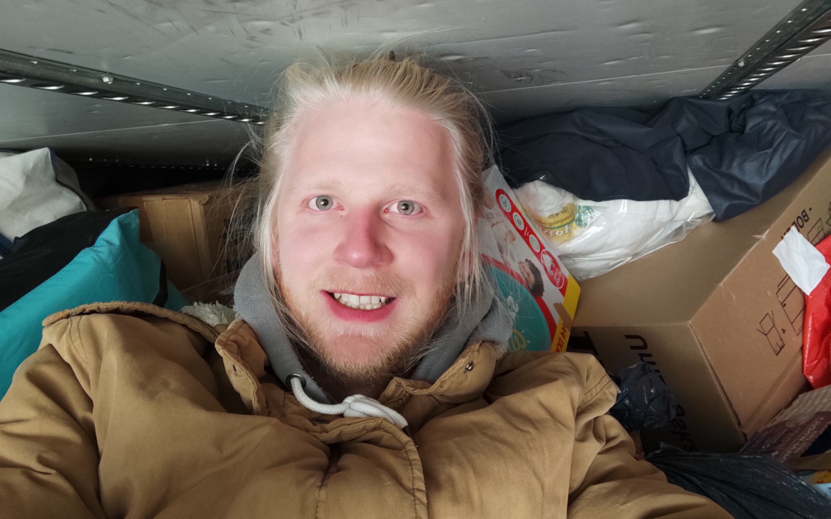 Ukraine-Solidarität, Oscar-Ohrfeige und Gigafactory-Eröffnung: Das zeichnete unseren März 2022 aus