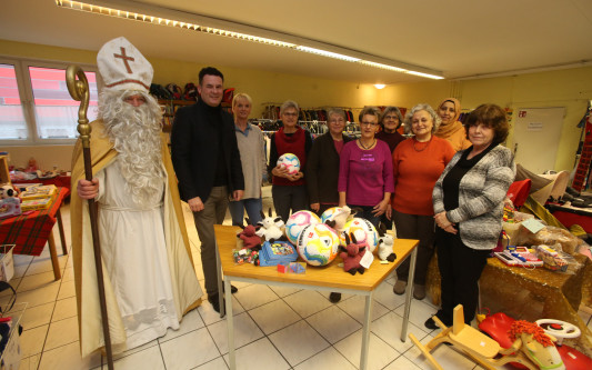 Unterstützung in der Not: Im Kinderladen finden finanziell Hilfsbedürftige Kleidung, Spielzeug und mehr