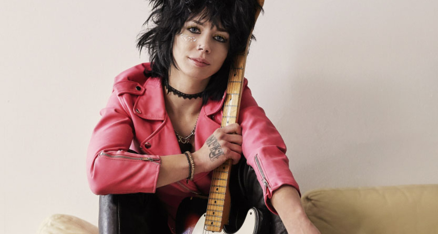Vanja Sky & Band im Kultbahnhof: Die Musikerin präsentiert eindringliche Eigenkompositionen von Blues und Rock