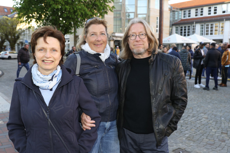 Volle Action auf dem Marktplatz: Wir zeigen Euch die tollsten Fotos von Gifhorns Tanz in den Mai