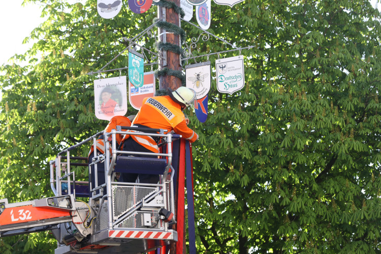 Volle Action auf dem Marktplatz: Wir zeigen Euch die tollsten Fotos von Gifhorns Tanz in den Mai