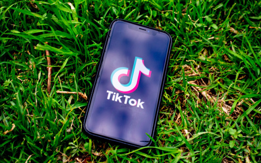 Von Gifhorns Fußgängerzone direkt zu TikTok: Erlebe Deinen Zukunftstag 2022 in der KURT-Redaktion