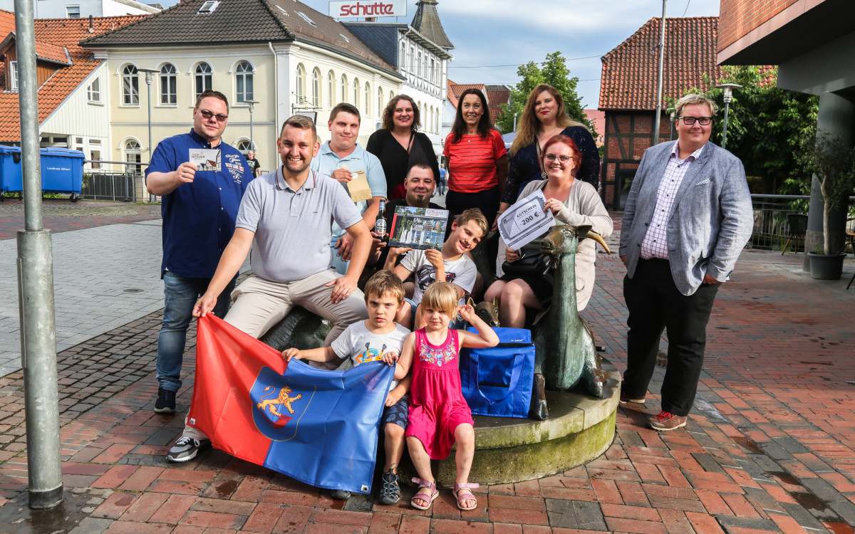 Von wegen Khnap daneben: Das Siegerteam des Online-Schützenfestes holt mehr als doppelt so viele Punkte wie die Zweitplatzierten