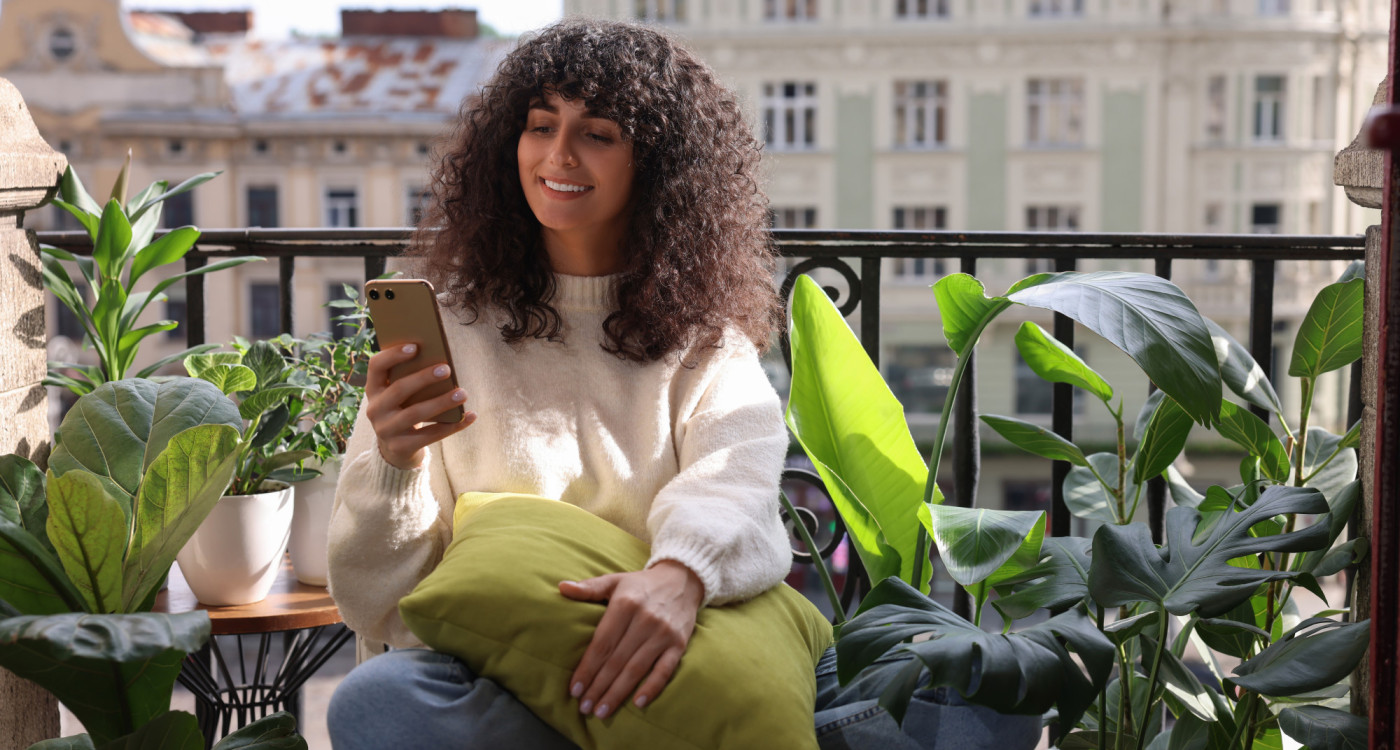 Voten und selbst einen Gutschein gewinnen: Drei Frauen stehen im Finale des 7. Gifhorner Balkon-Wettbewerbs