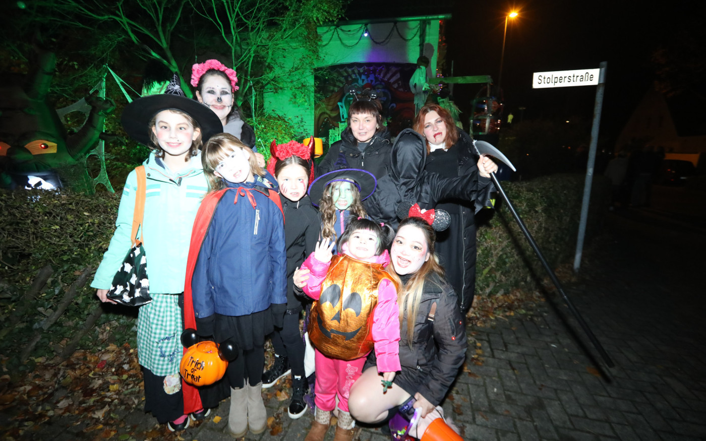 Wann, wo und wie? Schreibt und zeigt uns Eure Spukhäuser und Gruselgärten für Halloween