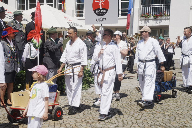 Was für ein Zauber: KURT zeigt Euch weitere 149 (!) Fotos vom Schützenfest-Wochenende in Gifhorn