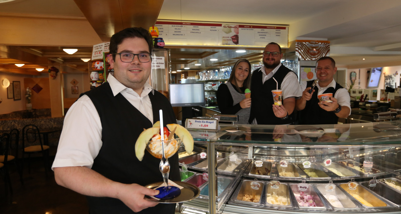 Was wäre Gifhorn ohne Opa Romanos Eis: Sogar aus Peine reisen die Gäste an, um in der Eisdiele Dolomiti zu schlemmen