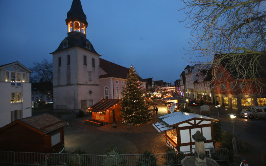 Weihnachten wie im eigenen Wohnzimmer: Vom 25. November bis zum 23. Dezember öffnet der Gifhorner Weihnachtsmarkt