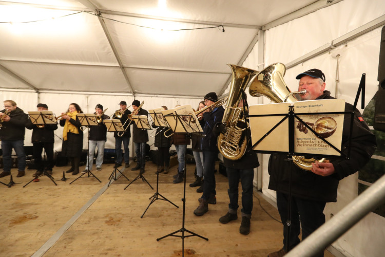 Weihnachtsstimmung im Gifhorner Schloss: KURT zeigt Euch die schönsten Bilder des Schlossmarkts