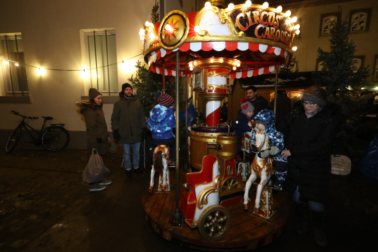 Weihnachtsstimmung im Gifhorner Schloss: KURT zeigt Euch die schönsten Bilder des Schlossmarkts