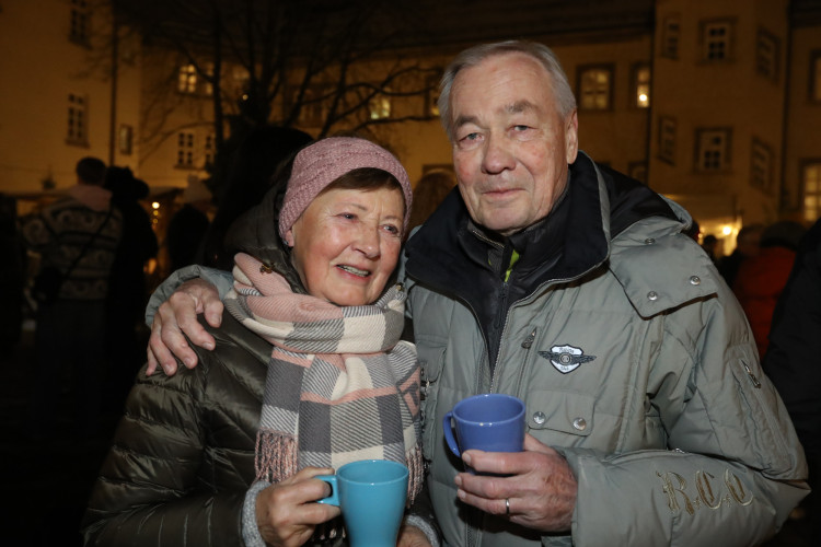 Weihnachtsstimmung im Gifhorner Schloss: KURT zeigt Euch die schönsten Bilder des Schlossmarkts