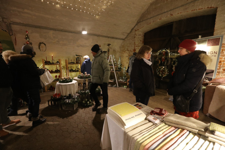 Weihnachtsstimmung im Gifhorner Schloss: KURT zeigt Euch die schönsten Bilder des Schlossmarkts