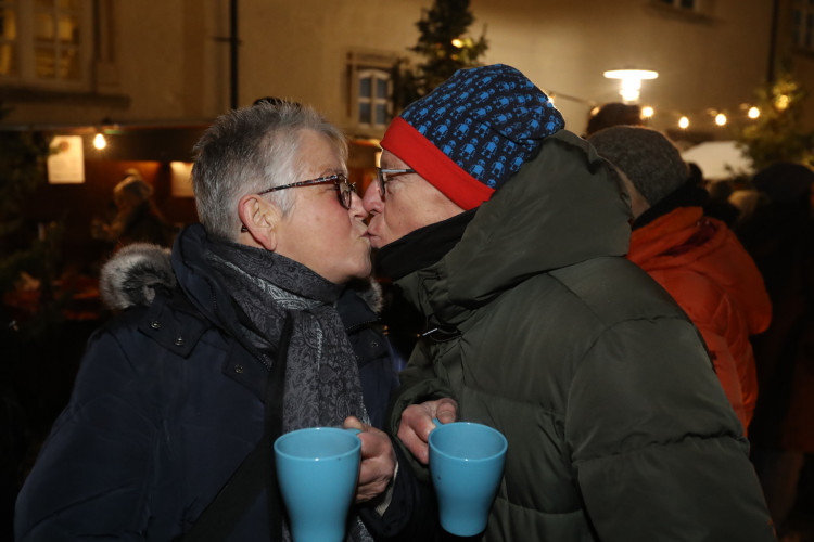 Weihnachtsstimmung im Gifhorner Schloss: KURT zeigt Euch die schönsten Bilder des Schlossmarkts