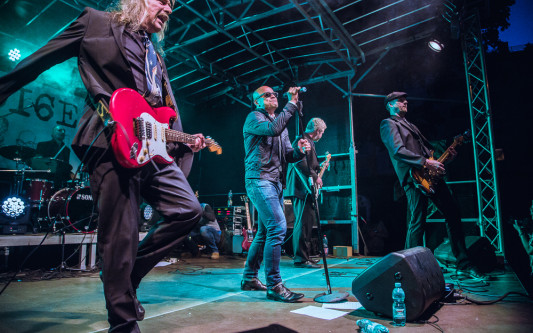 Wenn Du coverst, bist Du nur Zweitbester: Gifhorns Rock-Band Di6e setzt auch zum 30. Geburtstag auf eigenen Rock