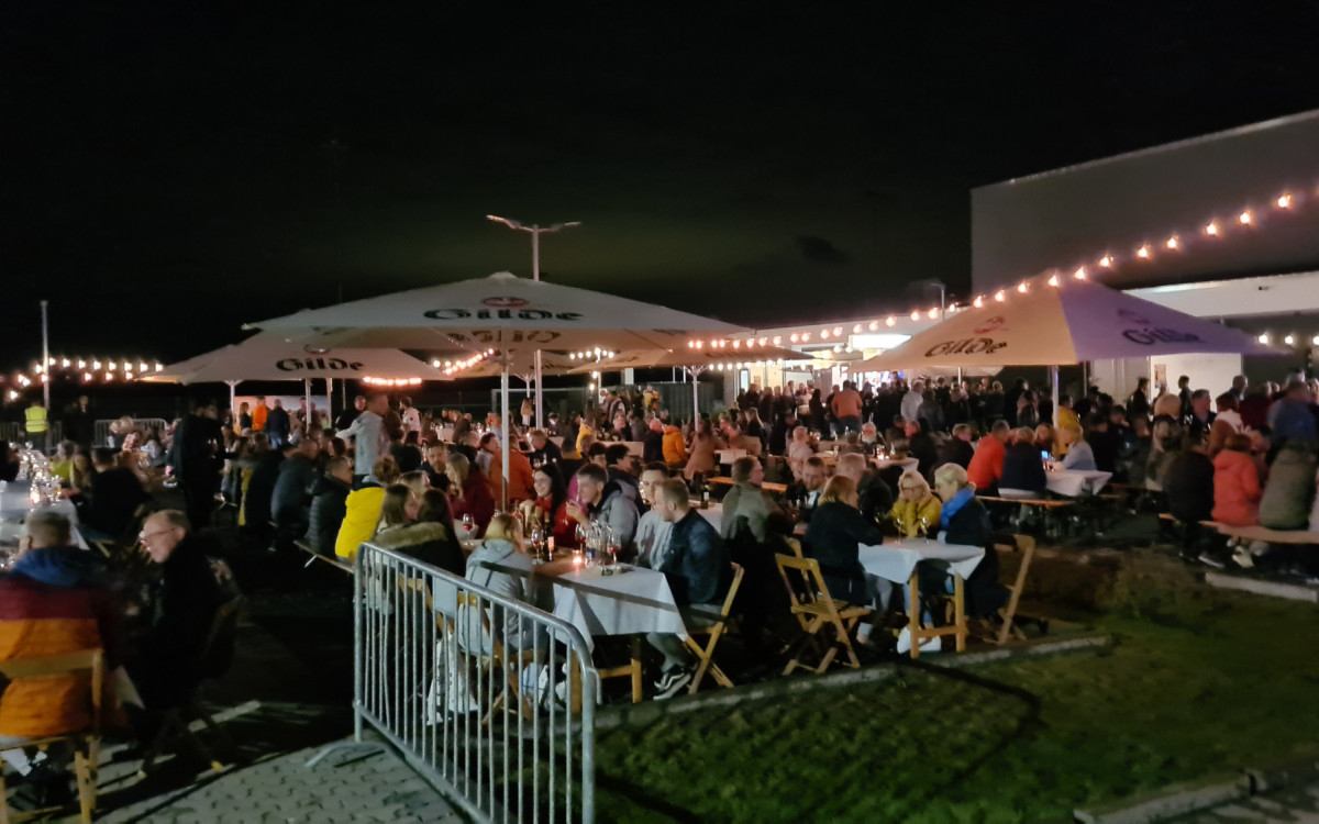 Erstes Weinfest in Westerbeck geht erfolgreich über die Bühne - Jetzt kommt Malle-Star Mickie Krause