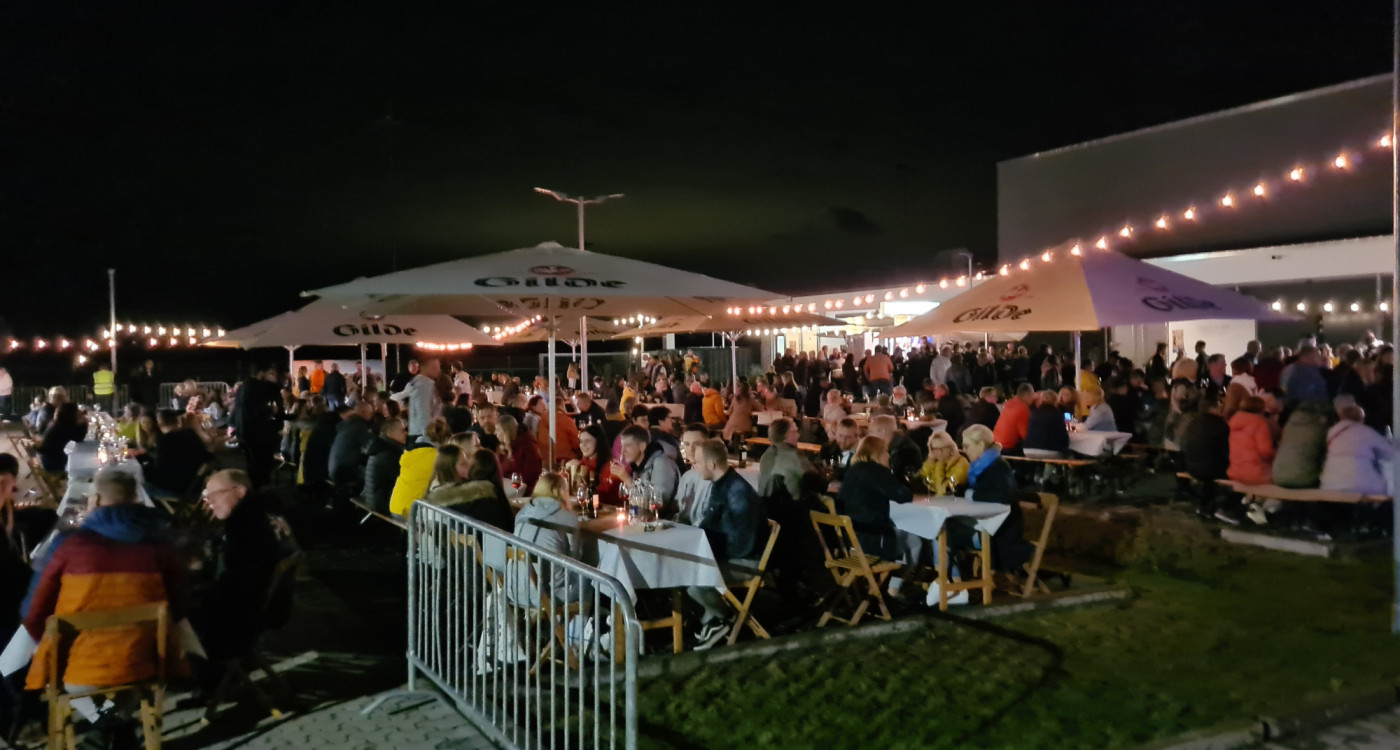 Erstes Weinfest in Westerbeck geht erfolgreich über die Bühne - Jetzt kommt Malle-Star Mickie Krause