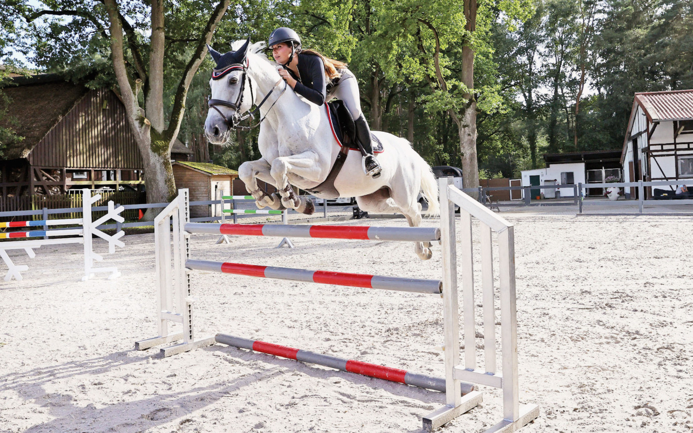 Wie ihr Sturz sie mental noch viel stärker machte: Die Gifhornerin Martinique Gemballa erzählt, wie sie ihre Blockade beim Springreiten überwinden konnte