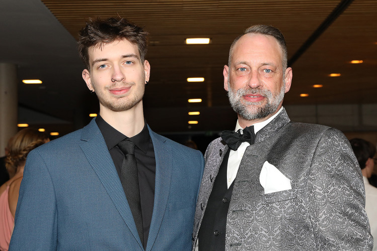 Wilder Ritt durch Gifhorns Stadthalle: 900 Gäste feiern voller Vergnügen den Kreisreiterball – KURT zeigt die schönsten Bilder