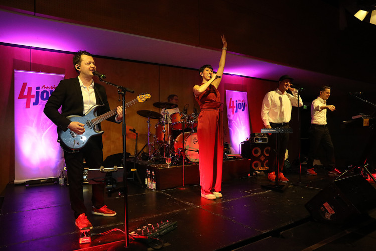 Wilder Ritt übers Parkett: Die schönsten Fotos vom Kreisreiterball in Gifhorns Stadthalle gibt's in der KURT-Bildergalerie