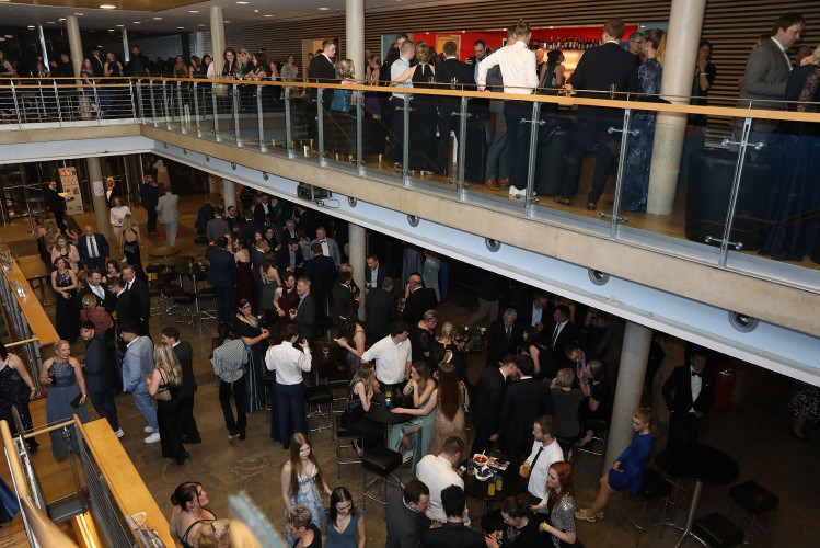 Wilder Ritt übers Parkett: Die schönsten Fotos vom Kreisreiterball in Gifhorns Stadthalle gibt's in der KURT-Bildergalerie