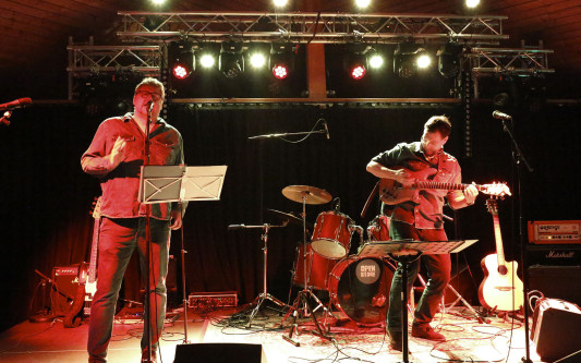 Wir haben uns gesucht und gefunden: Trotzdem ist das Gifhorner Duo Artano Soiree offen für neue Bandmitglieder