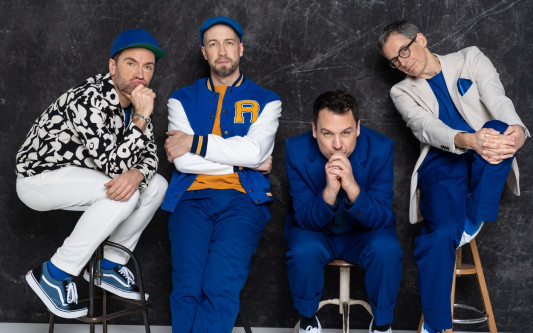 Wir halten mit der Haltung nicht mehr hinter dem Berg: Oliver Gies spricht im Interview über Maybebops Silvestershow in der Stadthalle