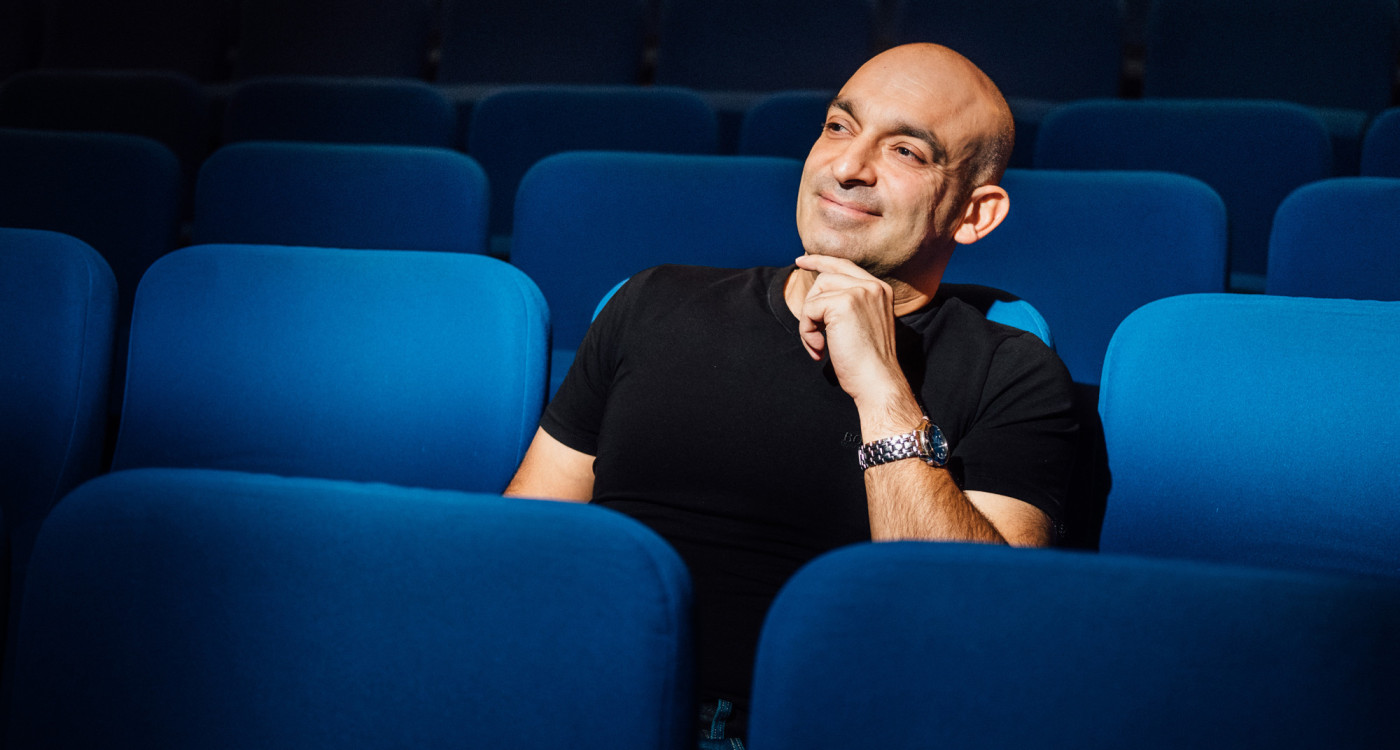Wirklich wichtige Fragen und gleich die passenden Antworten: Django Asül kommt nächste Woche in Gifhorns Stadthalle
