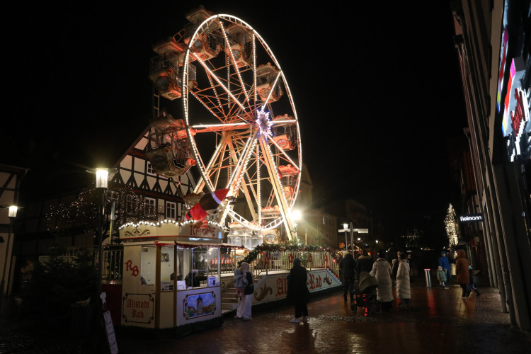 Wo sich Christkind und Väterchen Frost vergnügen würden: KURT zeigt Euch die schönsten Fotos vom Weihnachtsmarkt Gifhorn