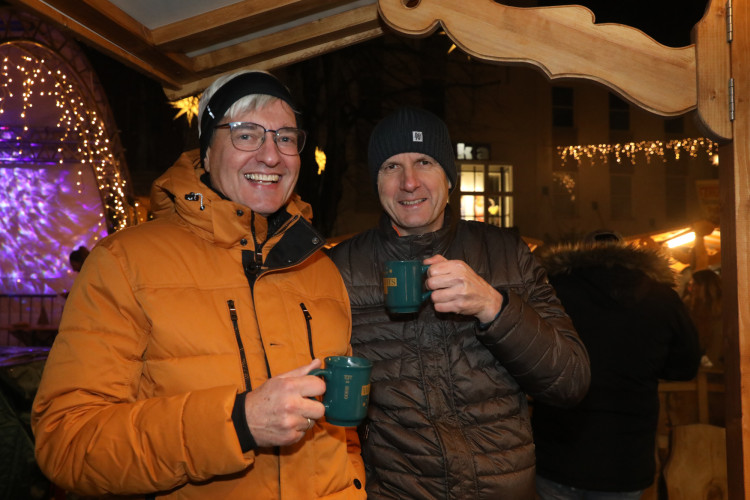 Wo sich Christkind und Väterchen Frost vergnügen würden: KURT zeigt Euch die schönsten Fotos vom Weihnachtsmarkt Gifhorn