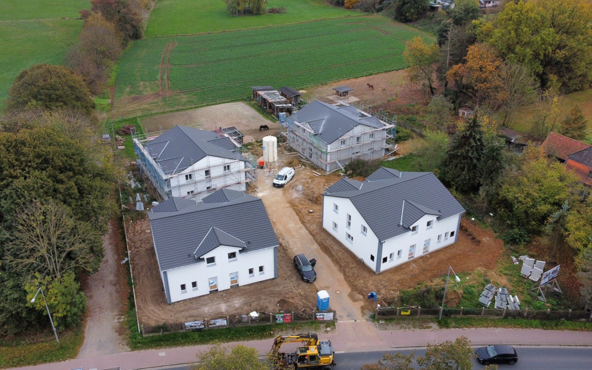 Wohlfühlhäuser seit drei Jahrzehnten: Ob Neubau oder Gebrauchtimmobilie – FIBAV realisiert individuelle Wohnträume