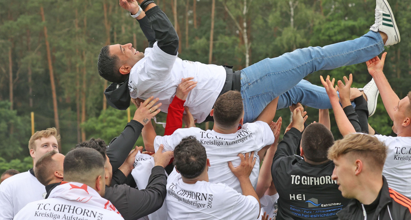Ziel erreicht: T.C. Gifhorn ist Meister und steigt in die Fußball-Kreisliga auf