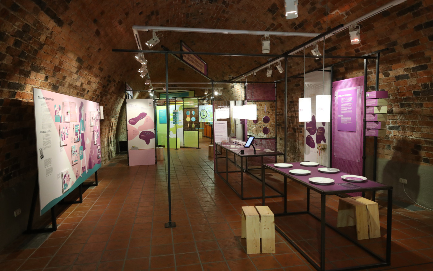 Zwei Museums-Sonntage in Sicht: Abschluss der Sonderausstellung #neuland sowie Saisonabschluss mit Führungen, Lesungen und Leckereien