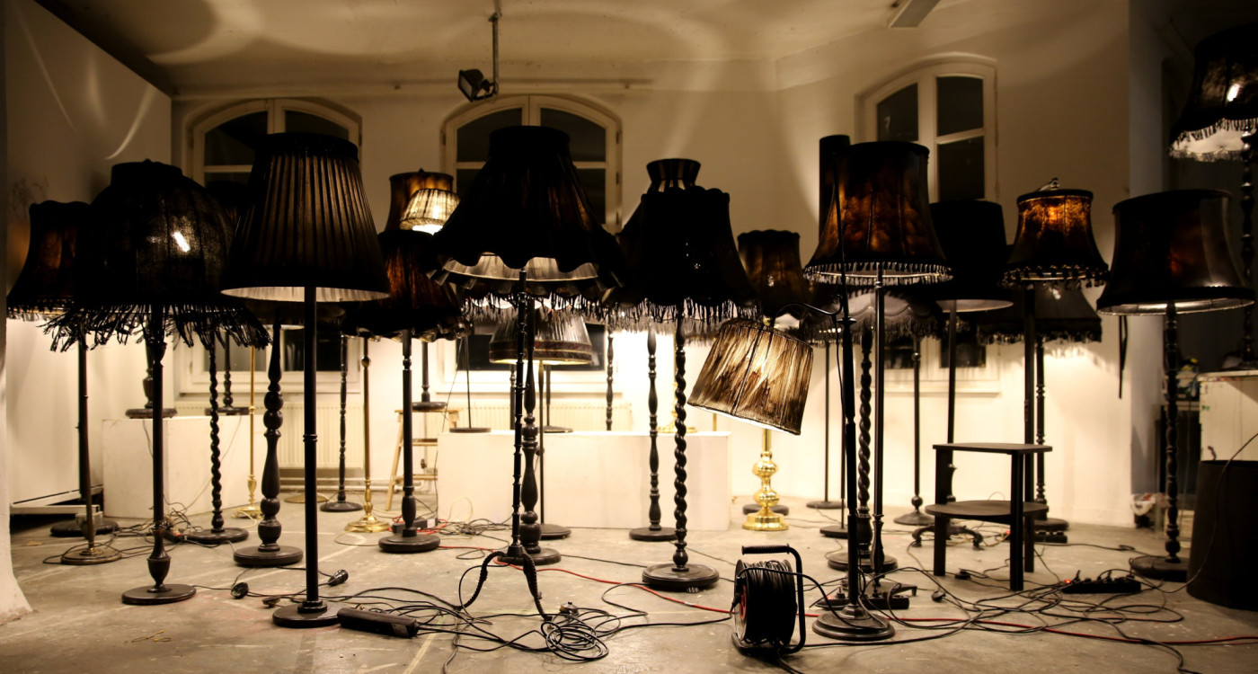 Zwischen Erinnerung und Auflösung: Ausstellung von Manuela Karin Knaut zur Demenz in Klein Oesingen