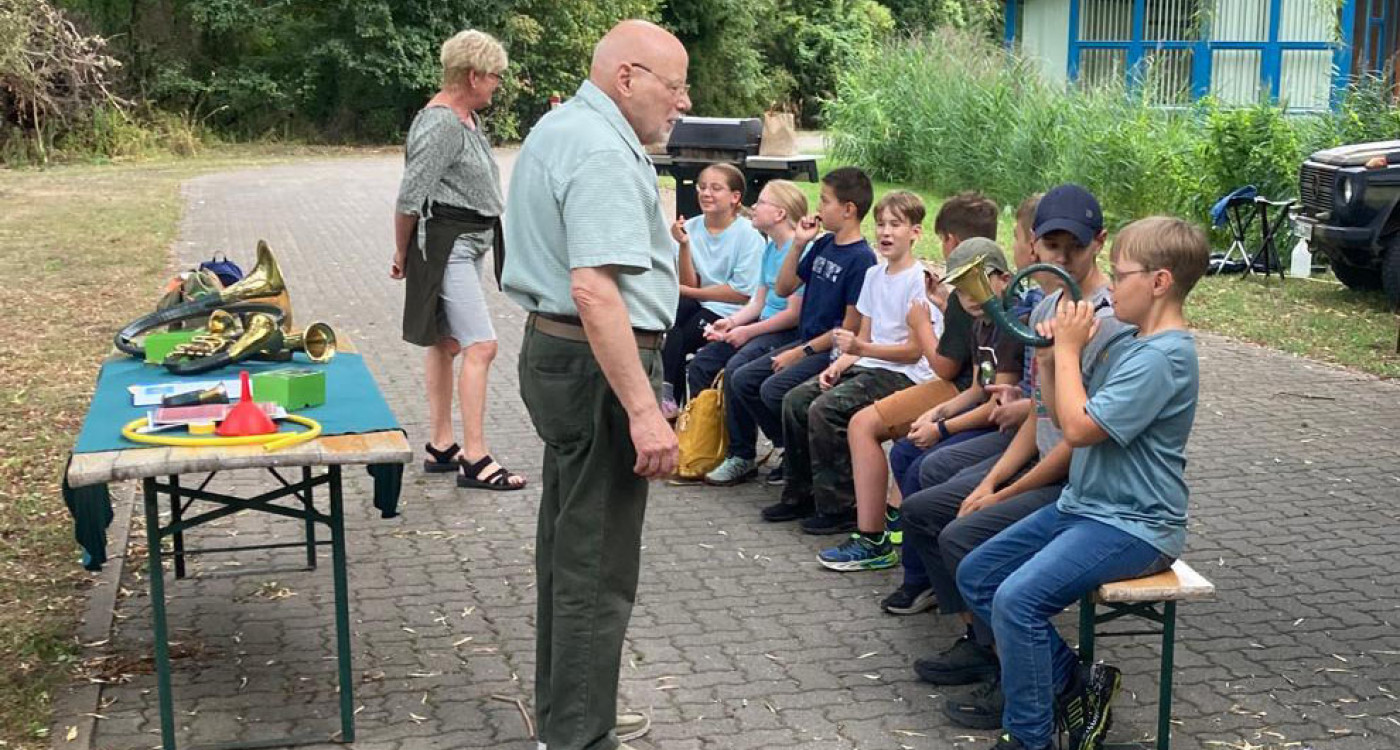 Zwölf Kinder auf der Pirsch: Hegering Gifhorn lehrt das Jägerdiplom